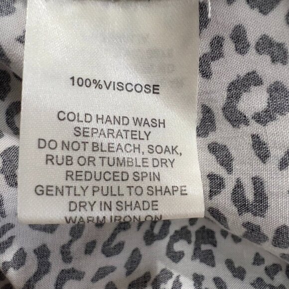 RIPE Celest Off The Shoulder Maternity Dress Animal Print Women's S - Picture 9 of 10